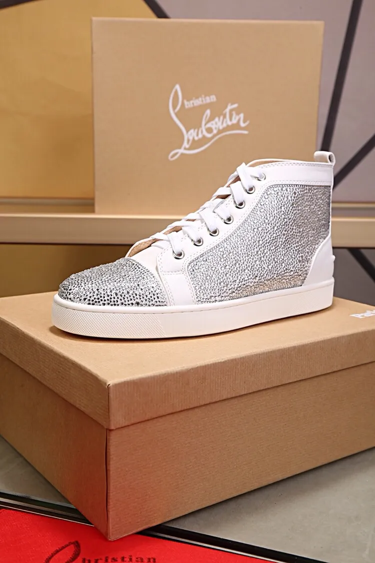Ex-factory price 480. christian louboutin (CL red sole shoes) counter hot diamond series, high-top casual sneakers for couples 📢 📢 📢 Exclusive hot style release 🎈🎈💪 Movable latex feet 👻 Finished outsole sewing line [satisfied] 😝Female 35-40# Male 38#-46, global supply😝 [Top version]: original imported cowhide upper, top original leather lining, original molded TPU outsole, original 1:1 detail processing, original shoe last, large quantity available from stock,